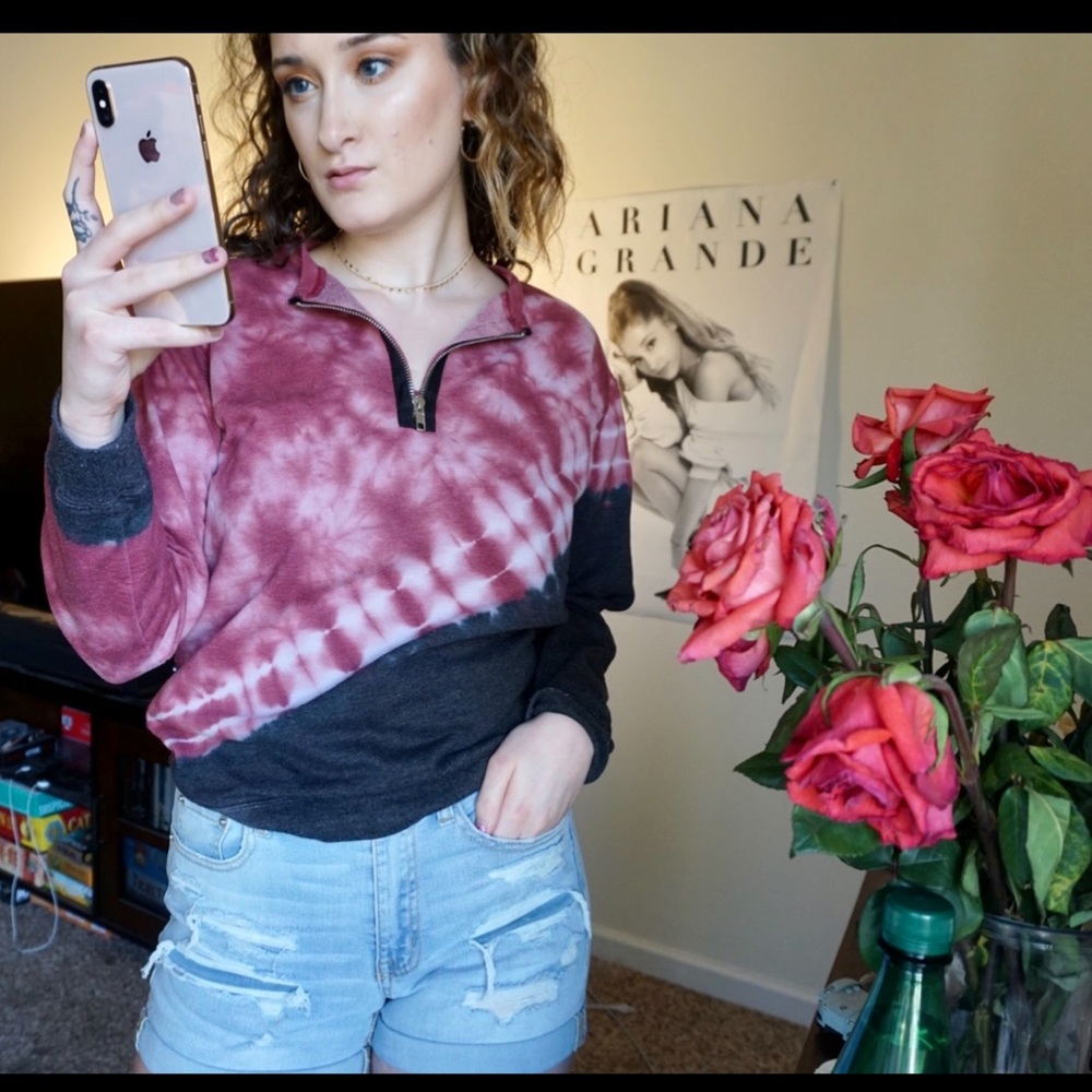 Tie-dye quarter zip pullover!